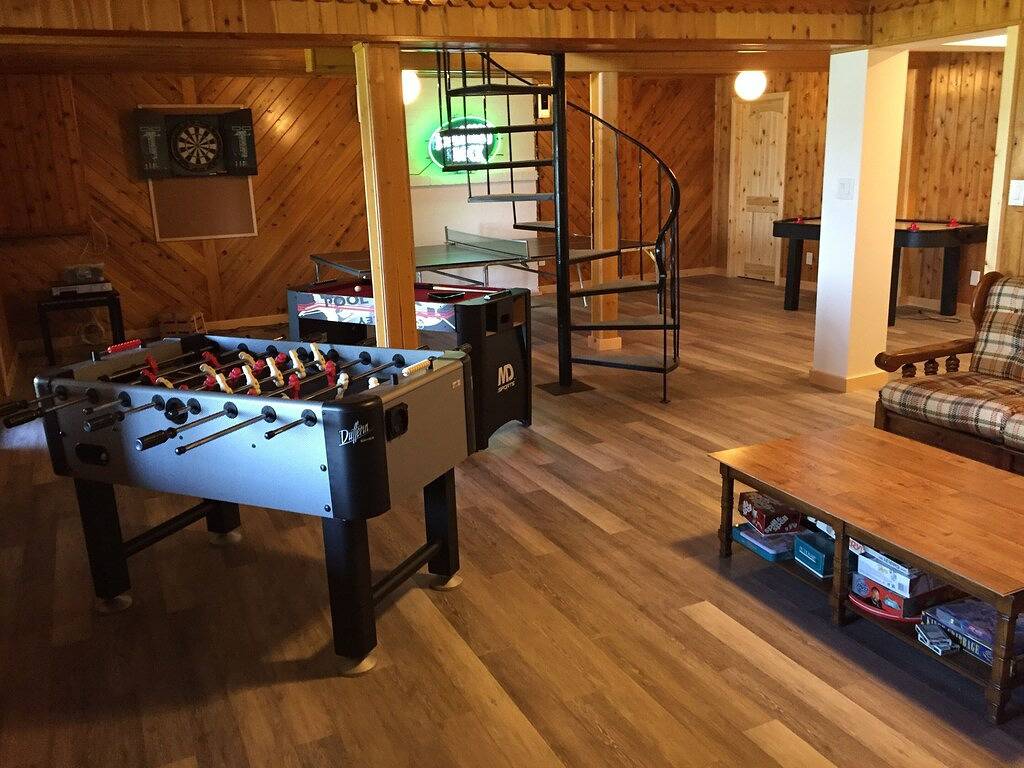 Chalet for 12 Guests in Kenora, Ontario