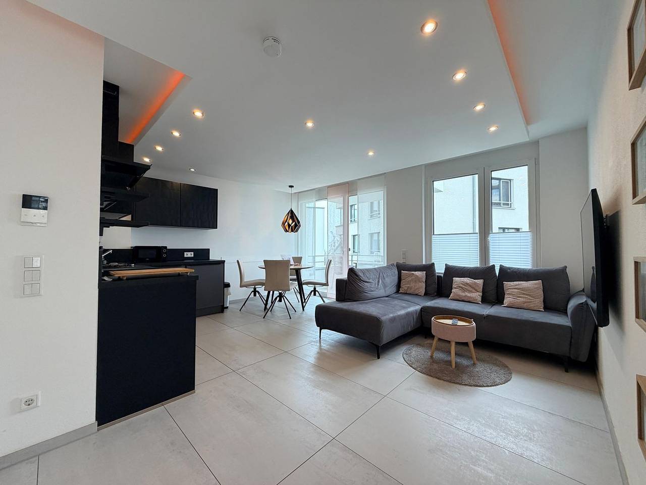 Ganze Wohnung, Moderne Ferienwohnung Seediamant Überlingen mit Balkon, Aufzug und zentraler Lage in Überlingen, Region Bodensee-Oberschwaben