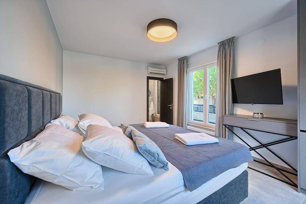 Villa Liberty Living with Pool in Split, Split-Dalmatia