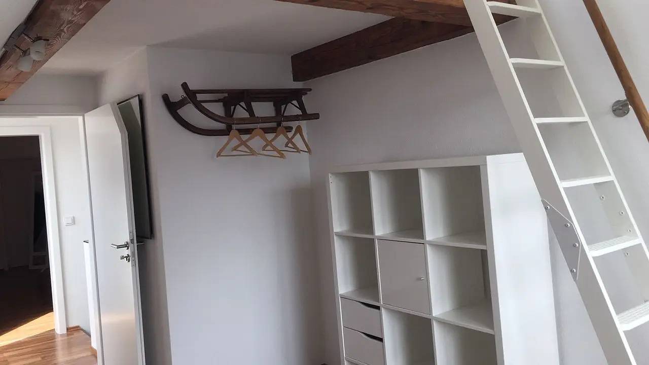 Ganze Ferienwohnung, Ferienwohnung für 9 Personen (102 m²) in Friedrichshafen in Friedrichshafen, Region Bodensee-Oberschwaben