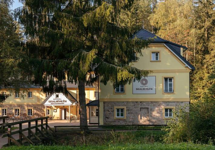 Camping für 4 Personen, mit Whirlpool und Terrasse sowie Garten und Sauna in Tschechien - 2