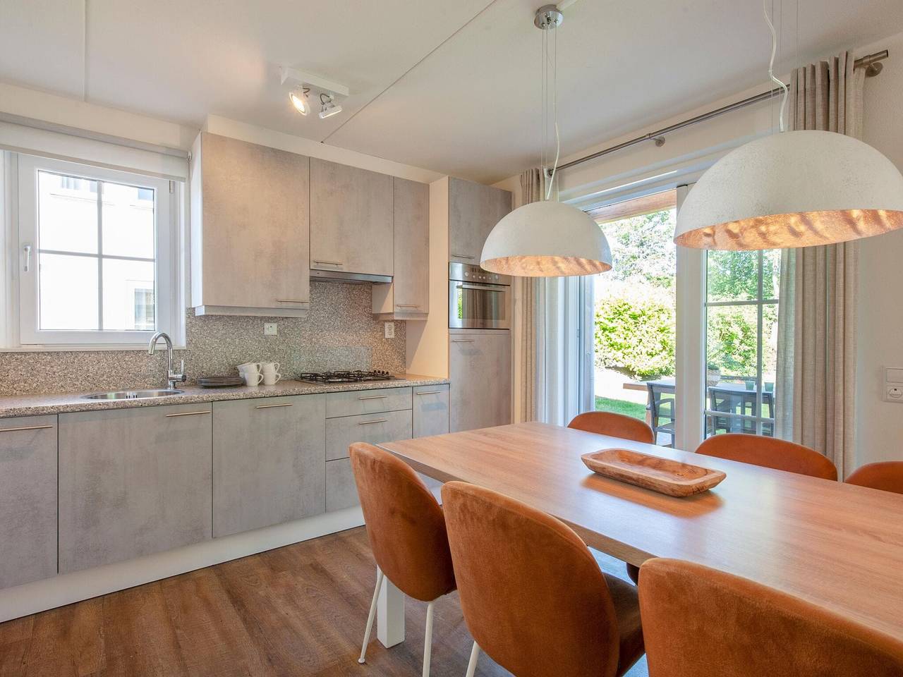 Villa in Cadzand-Bad bij Noordzeestrand in Cadzand-Bad, Zeeuwse Kust