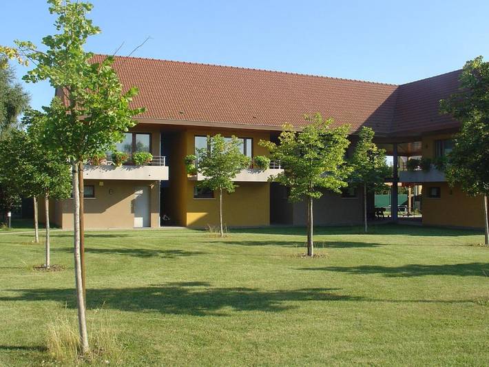 Appartement de vacances pour 3 personnes, avec jardin
