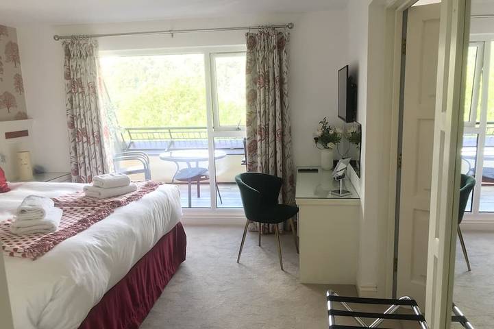 Ganze Wohnung, Luxusapartment im Zentrum von Ambleside, Balkon, herrliche Aussicht, Zugang zum Pool in Ambleside, Lake District