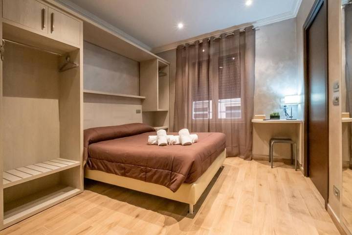 Maison d’hôte pour 3 personnes, avec balcon à San Remo - 2