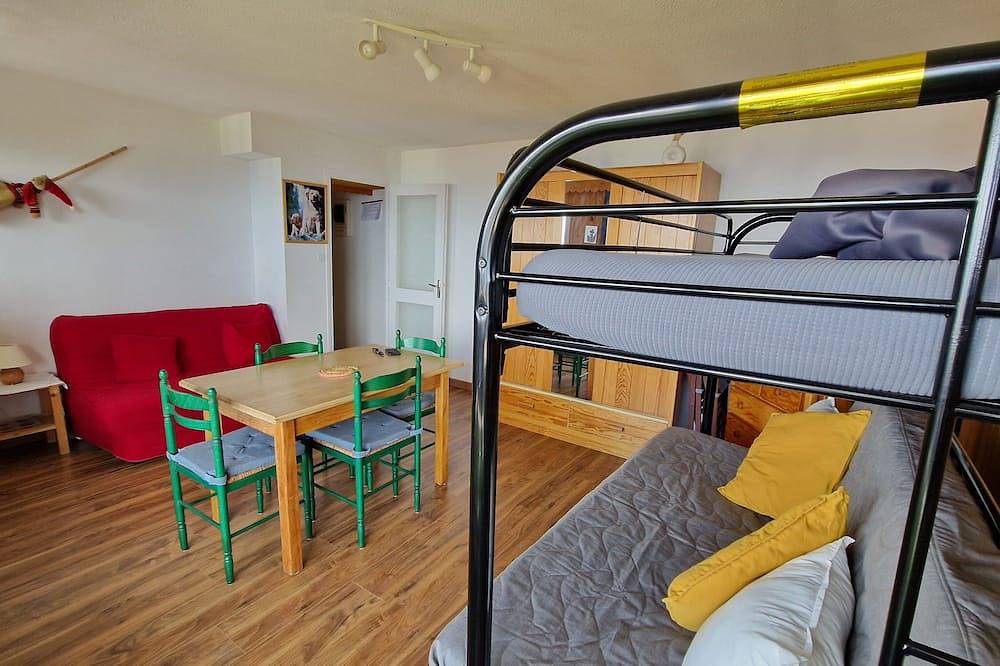 Entire apartment, Location au Collet D'allevard Station ski in Le Collet d'Allevard, Allevard