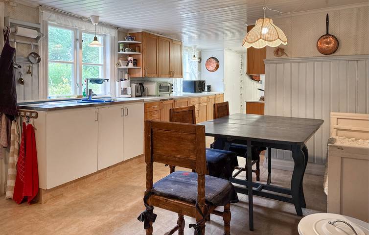 Hus för 7 Personer med trädgård in Vaggeryds region