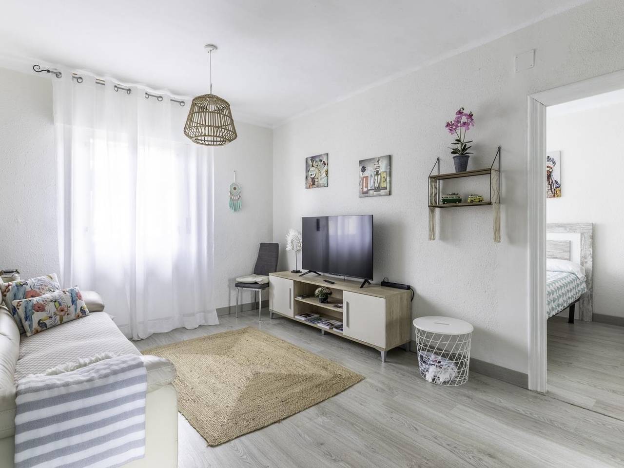 Entire holiday apartment, Coqueto y Luminoso en la Playa de La Arena in Zierbena, Basque Coast (Spain)