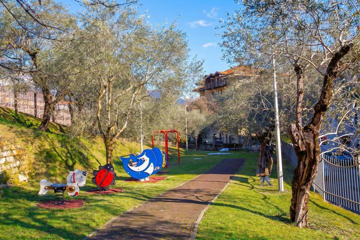 Apartamento entero, Appartamento Blu - Apartment with Balcony in Ceole, Riva del Garda