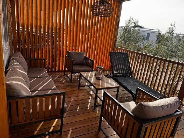 Camping pour 4 personnes, avec vue et terrasse à Tisno - 2