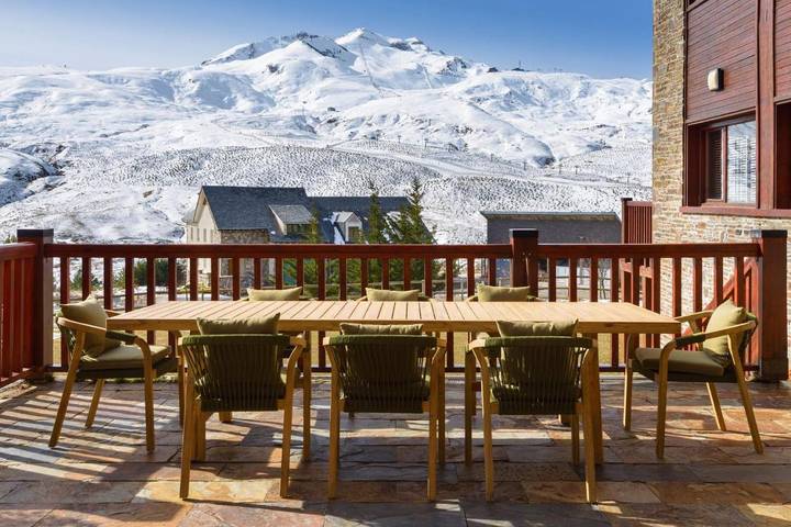 Hôtel pour 2 personnes, avec sauna ainsi que jardin et piscine dans Formigal - 2