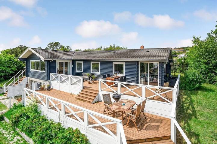 Ferieudlejning for 6 personer, med jacuzzi og terrasse i Røsnæs