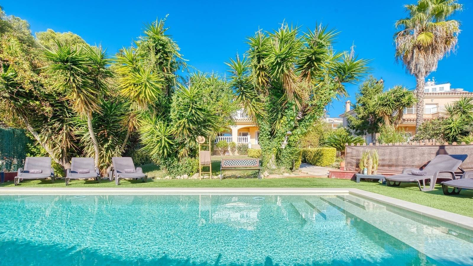 Villa "Costacabana - Summertime" con piscina privada y Wi-Fi in Central Lloret de Mar, Lloret de Mar