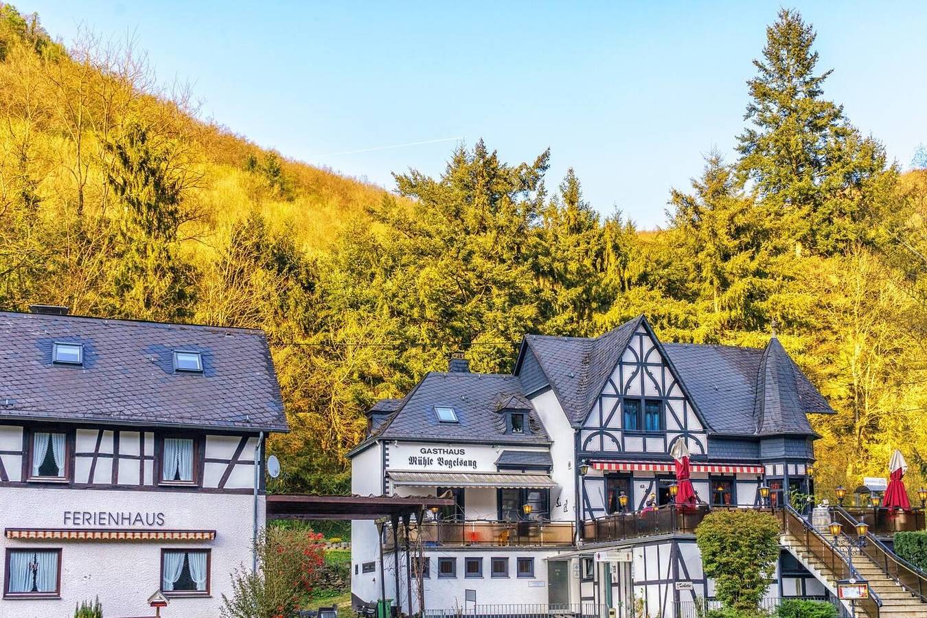 Doppelzimmer Kohlmeise in Burg Eltz, Brodenbach