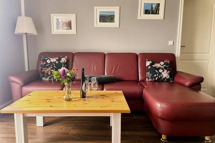 Hütte für 2 Personen, mit Balkon und Sauna sowie Pool in Sächsische Schweiz