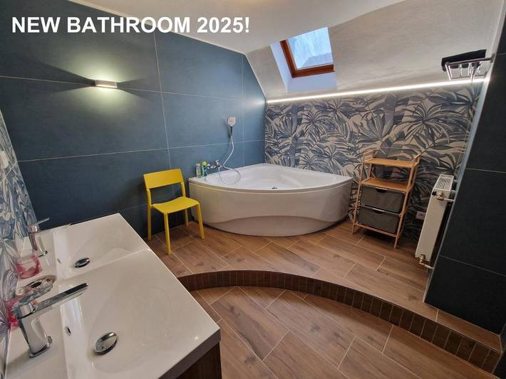 Location de vacances pour 11 personnes, avec jacuzzi et balcon, adapté aux familles à Český Krumlov - 4