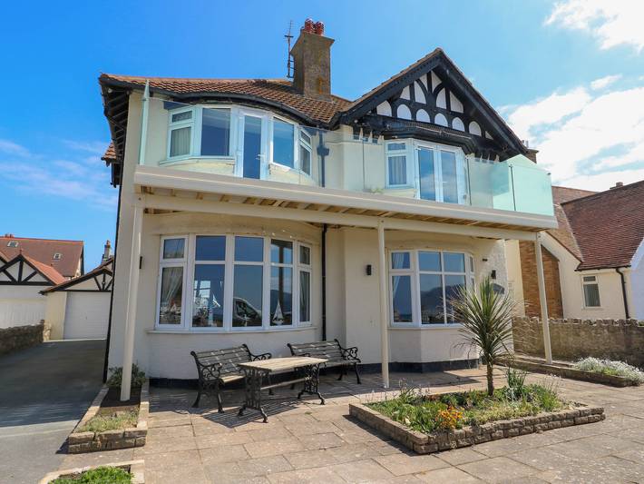 Cottage for 8 people, with Garden in Llandudno