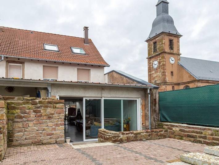 Gîte pour 10 personnes, avec jardin à Saint-Louis (Moselle)