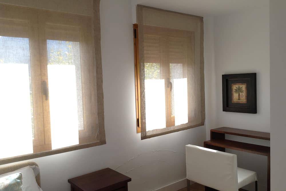 Ganze Wohnung, Zentrale Wohnung mit herrlichem Blick in El Espinar in El Espinar, Segovia Provinz