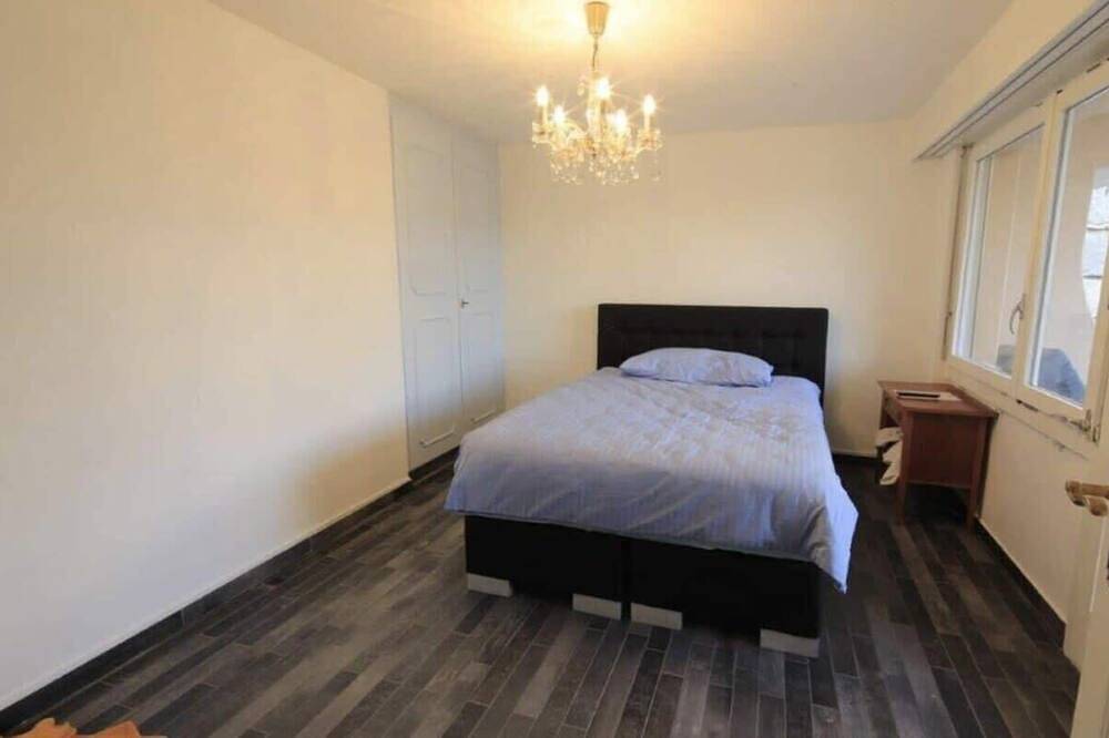 Ganze Wohnung, 3 Br - Peaceful House with Lake View in Vitznau, Vierwaldstättersee