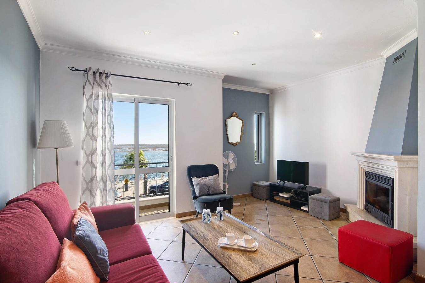 Apartamento entero, Apartamento vacacional "Duplex Tartaruga" con terraza privada y Wi-Fi in Tavira, Santa Luzia (Tavira)
