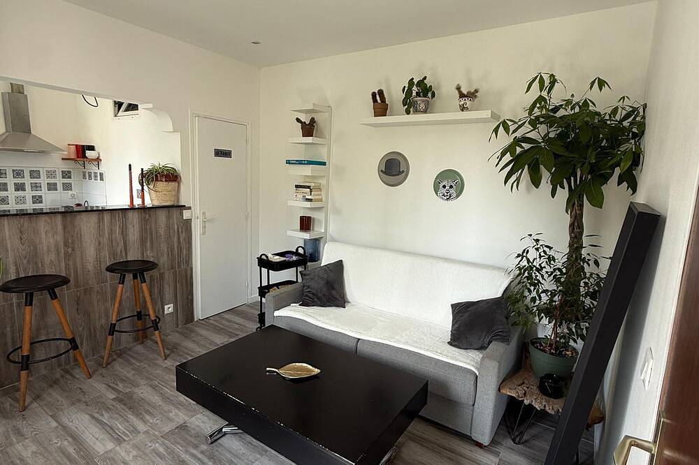 Ganze Wohnung, Spacious 2-room apartment for 4 people, near Paris and its surroundings in Asnières-sur-Seine, Hauts-de-Seine