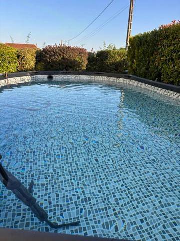 Location de vacances pour 5 personnes, avec jardin ainsi que piscine et vue à Auxonne - 2