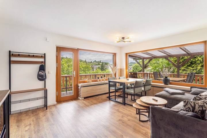Ferienwohnung für 4 Personen, mit Balkon und Garten