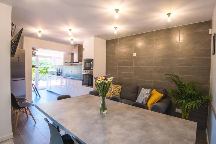 Casa de férias para 9 pessoas, com varanda em Carcavelos