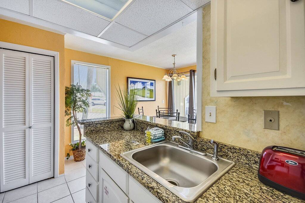 Ganze Wohnung, Spc 1001 is Pet Friendly 1 Br close to the pool at Sandpiper Cove in Destin, Emerald Coast