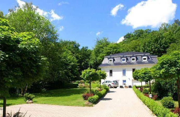 Ferienwohnung für 4 Personen, mit Terrasse und Garten