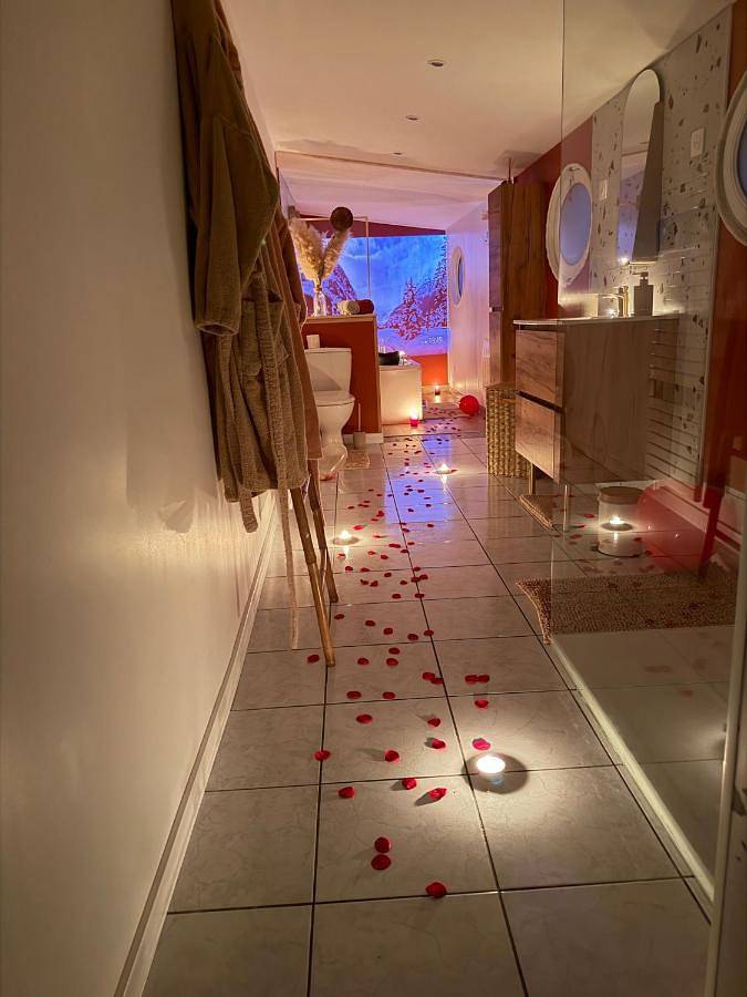 Location de vacances pour 2 personnes, avec jardin ainsi que jacuzzi et balcon dans Saint-Léonard (Pas-de-Calais) - 4