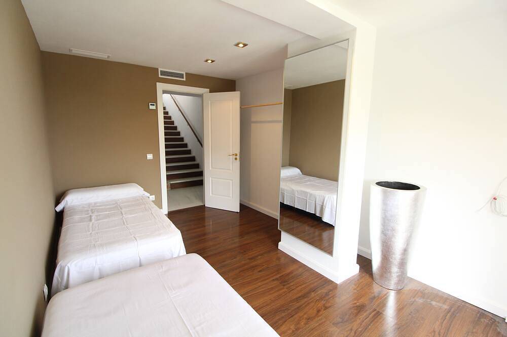Villa Paradise Playa Climatizada,10 min de Sitges in Sant Pere de Ribes, Garraf