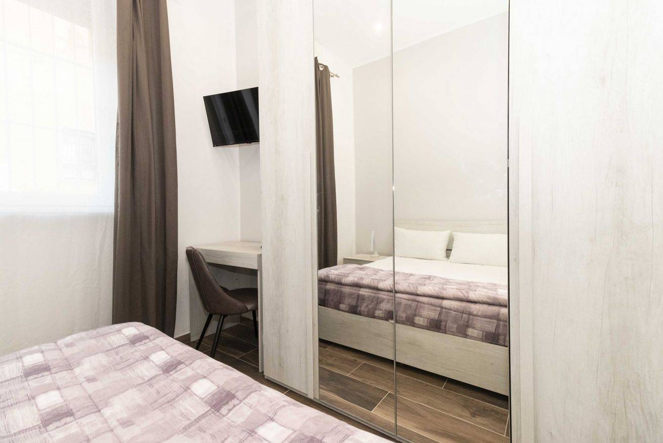 Apartamento entero, New! Roomy & Bright Apt x 4 Lingotto / Molinette in Turín, Provincia de Torino