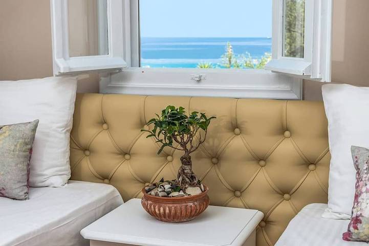 Coral Villa con piscina y jardín privado, 2 dormitorios a 100 m del mar in Kipseli, Zante