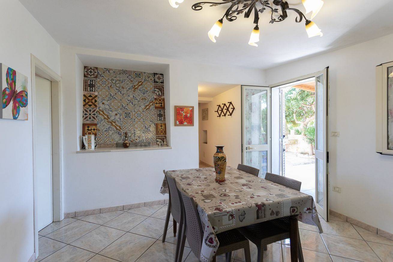 Ganze Wohnung, Ferienwohnung für 5 Personen in Torre Pali, Salve