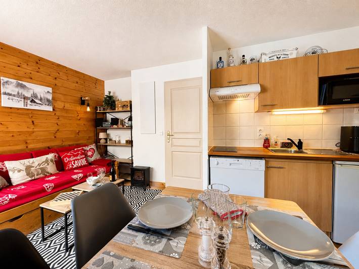 Ganze Wohnung, Gemütliche Wohnung an der Piste mit Pool, Haustiere erlaubt in Flumet, Albertville und Umgebung