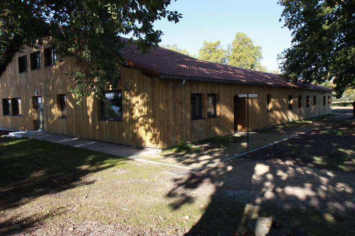 Gîte pour 6 personnes, avec jardin et terrasse à Arjuzanx