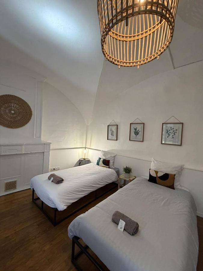 Gîte pour 7 personnes, avec terrasse, animaux acceptés dans Valence Romans Tourisme Accueil De Chabeuil - 2