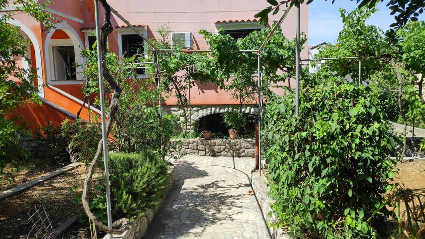 Ferienwohnung für 5 Personen, mit Balkon/Terrasse, mit Haustier in Mali Lošinj - 2