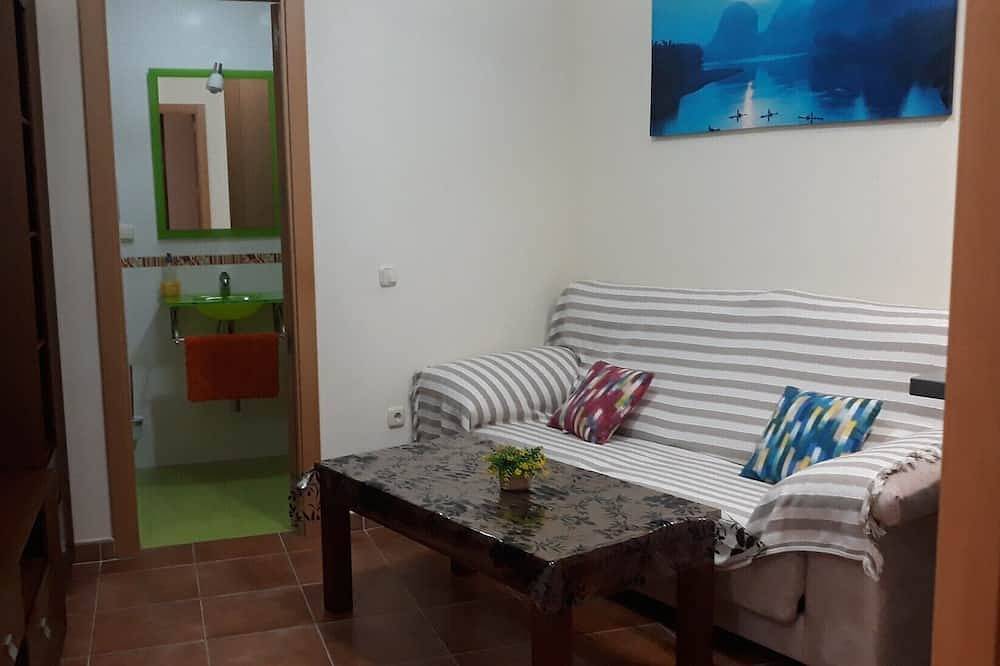 Entire apartment, Apartment Delpatio in Toledo Magico building for 2 people. in Toledo, Toledo Province