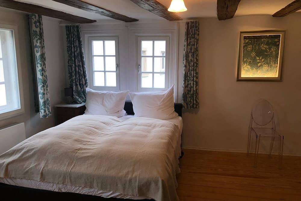 Ganze Wohnung, Wohnen in der Quetschekuchestubb in Neustadt an der Weinstraße, Pfälzer Rheinebene