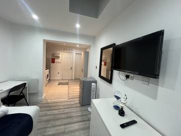 Apartment for 3 People in Harrow, London, Photo 3