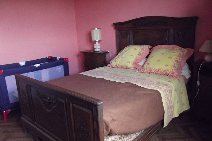 Location de vacances pour 5 personnes, avec terrasse et jardin, animaux acceptés à Hanvec - 2