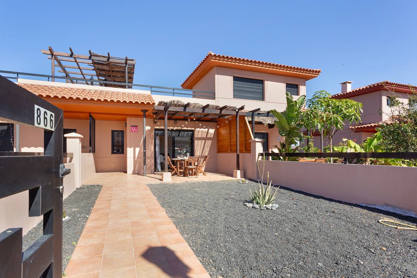 Ferienhaus 'Sweet Home Majanicho' mit Meerblick, Gemeinschaftspool und Wi-Fi in La Oliva, Fuerteventura