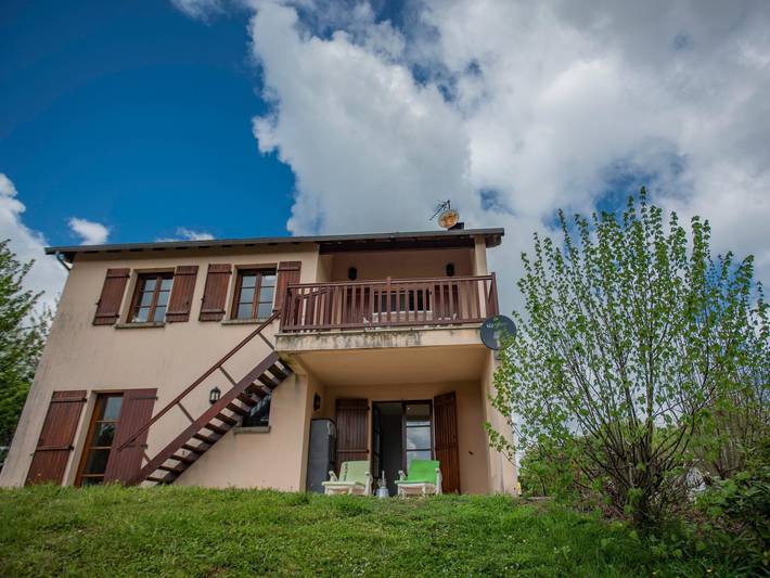 Maison de vacances pour 6 personnes, avec Balcon/Terrasse ainsi que Jardin et Piscine