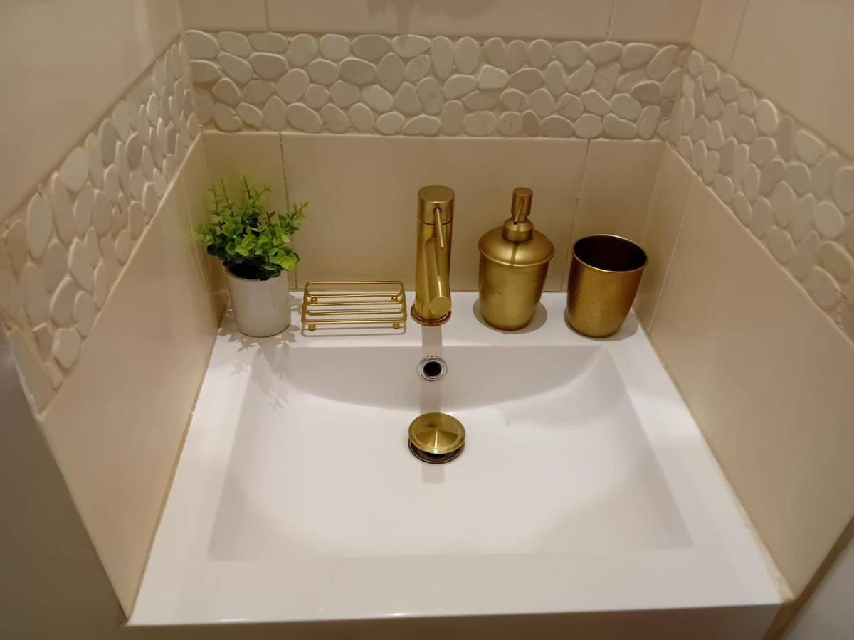 Triple Room in Saint-Nicolas-de-la-Grave, Tarn-et-Garonne