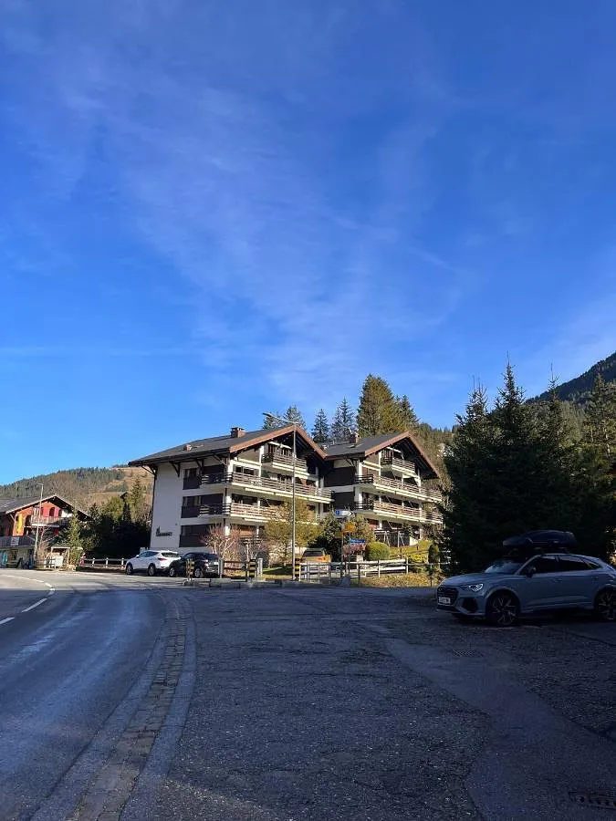 Ferienwohnung für 5 Personen, mit Ausblick und Balkon sowie Seeblick - 1
