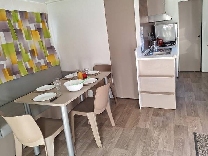 Mobil home pour 5 personnes, avec bassin pour enfant à Saint-Germain - 4