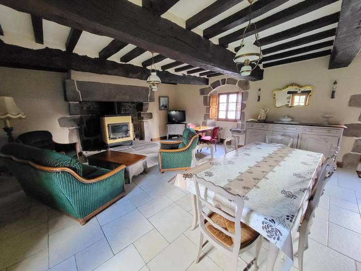 Location de vacances pour 8 personnes, avec jardin à Baguer-Pican - 4